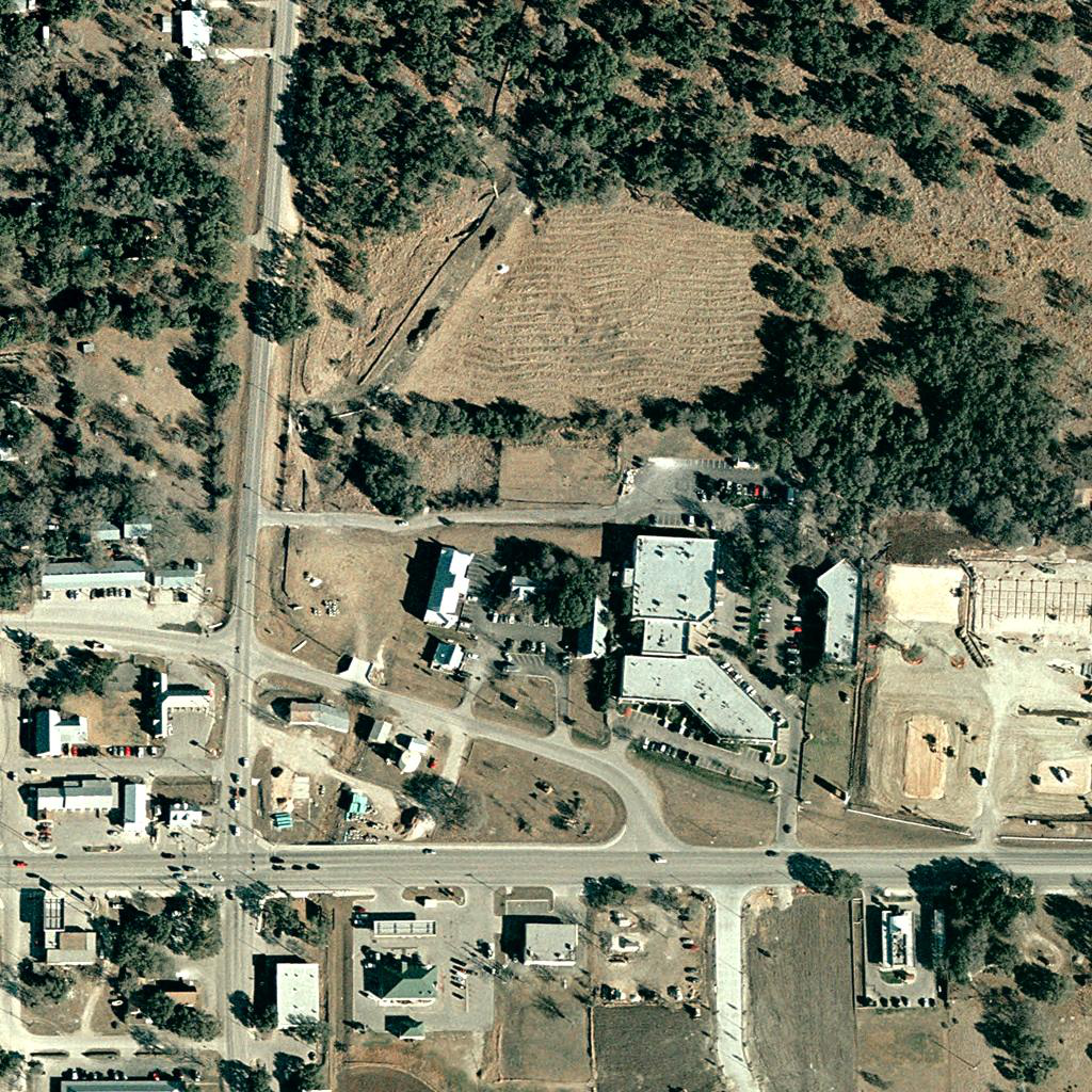 图片来自LEVIR-CD